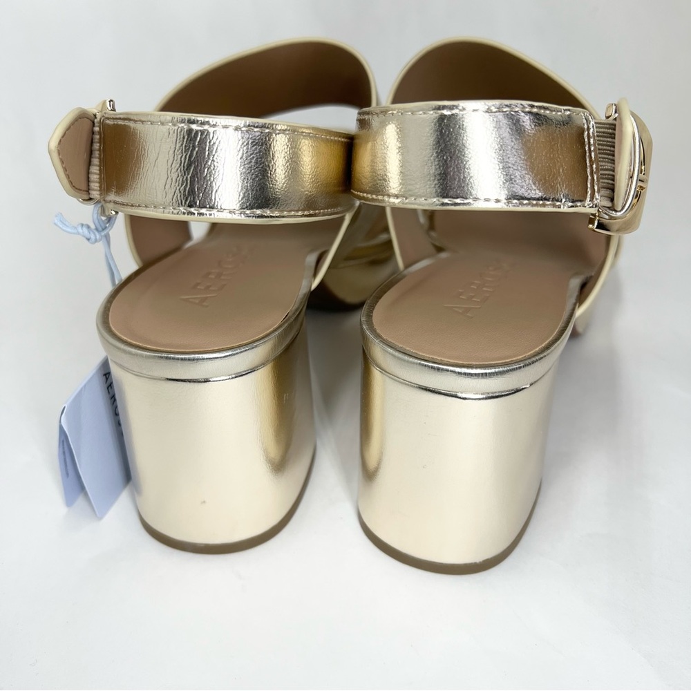 AEROSOLES Silver Sandals - Picture 5 of 15